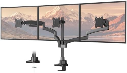 Triple Gaming Monitor Mount for 32 in Screens